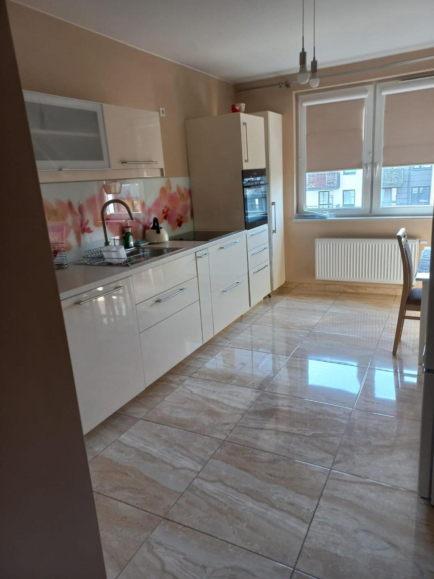 Cozy Corner: Apartment With Wifi And Private Balcony Wrocław Kültér fotó